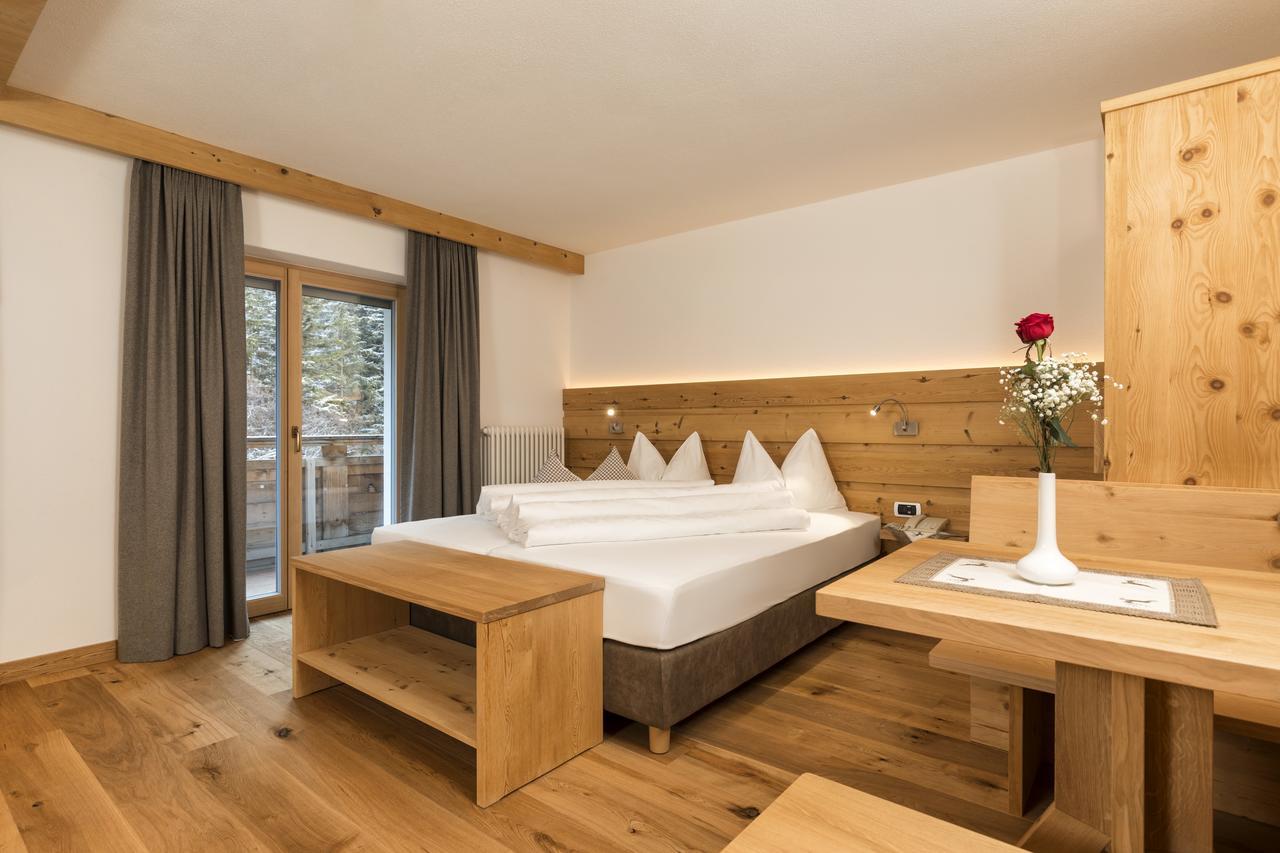 Hotel Bel Sit Corvara In Badia Exterior photo