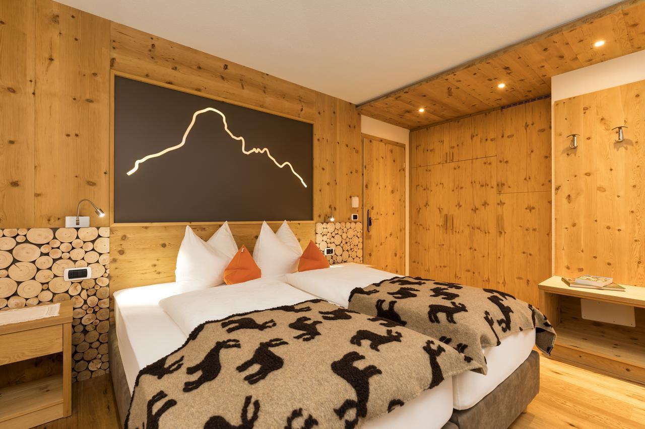 Hotel Bel Sit Corvara In Badia Exterior photo